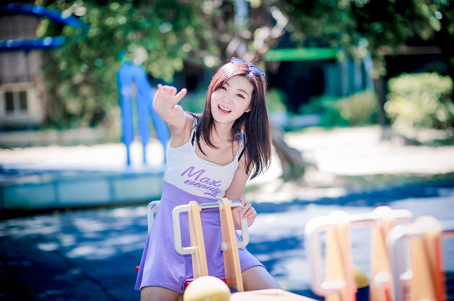 帮别人的事做完就忘记，别人为自己做的事时时记着，哪怕这个人只有那么一次好，他也是曾经帮助过你的人。